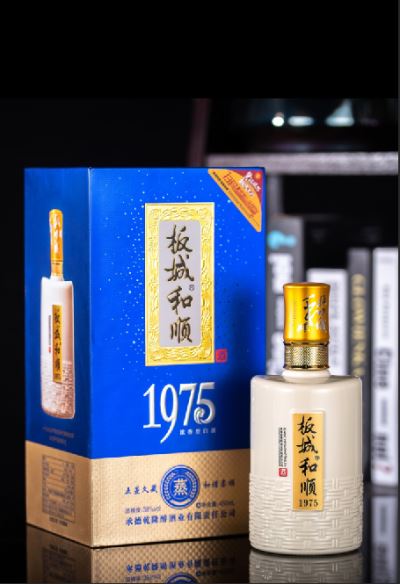 板城和顺1975 38度 低度 450ML 浓香型白酒 纯粮食白酒 单瓶装（450ml*1瓶）